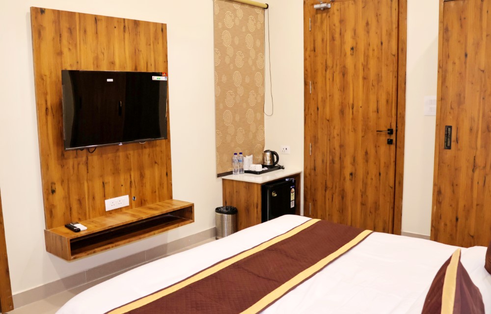 Hotel Tulsi Grand inn